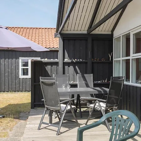 Holiday home M210-vaeggerlose-botolundvej-112 *